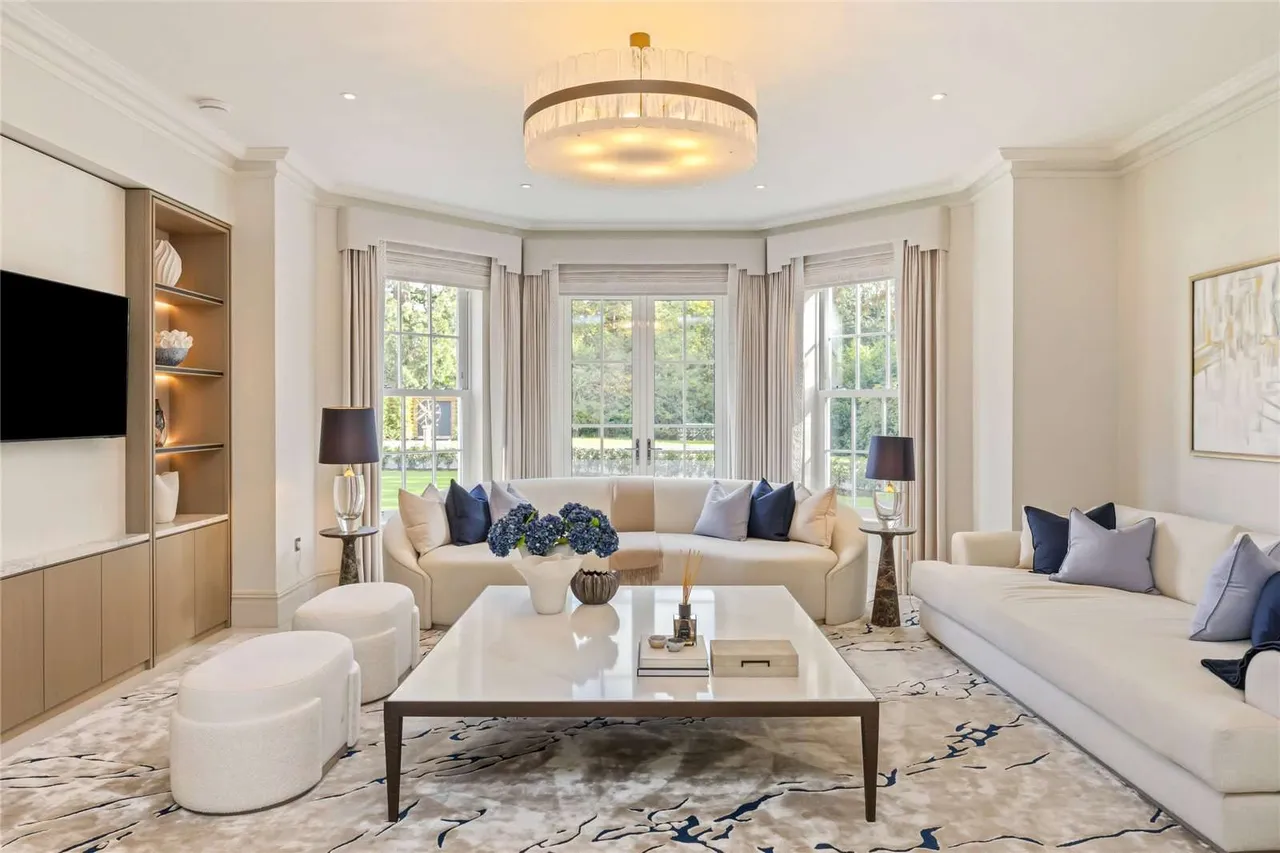 Cholbury Place, London Road, Ascot, Berkshire, SL5 7EG, photo 3