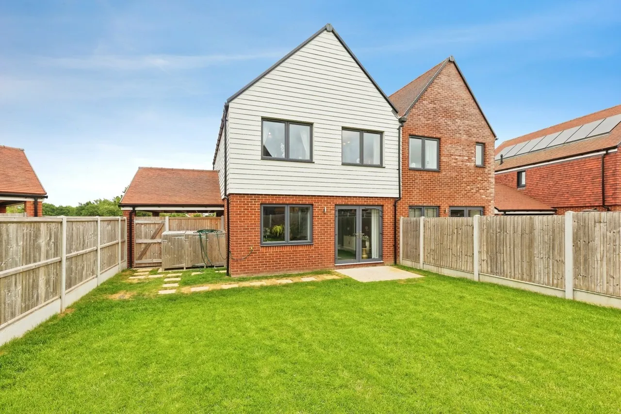 The Daisy, Chestfield, Whitstable, Kent, CT5, photo 16