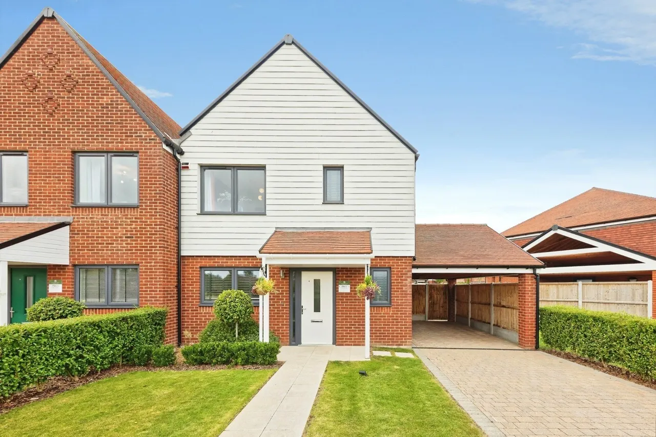 3 bed house for sale — The Daisy, Chestfield, Whitstable, Kent, CT5