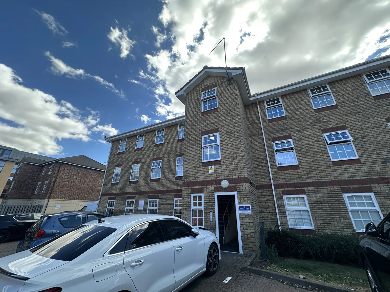 2 bed flat to rent — Millennium Court, Henry Bird Court, NN4