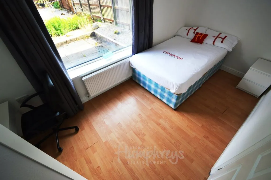 Bradford Crescent, Durham, DH1, photo 6