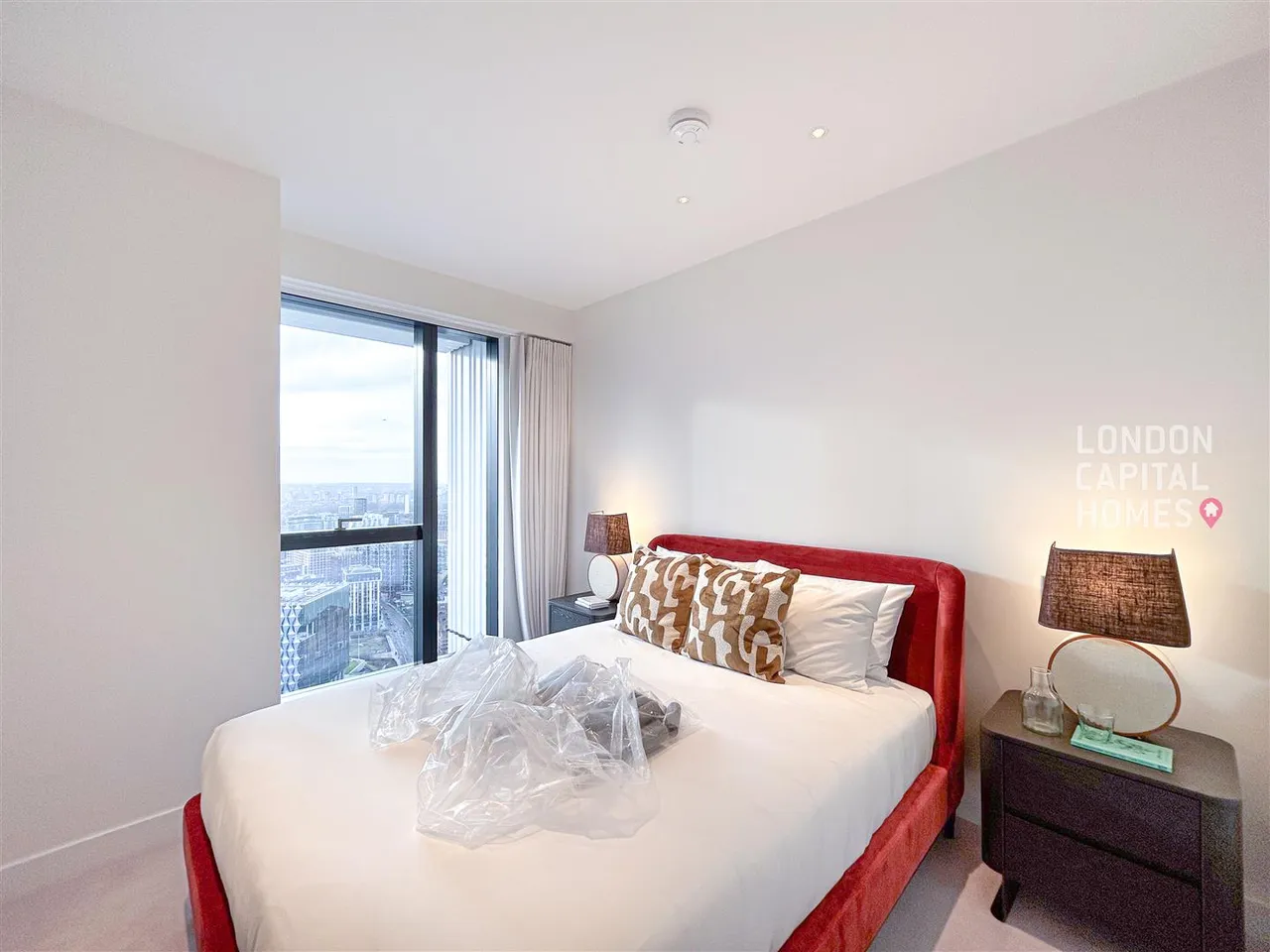 Nine Elms Lane, London, photo 7