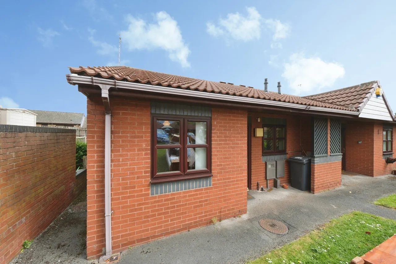 Rockley Way, Shirebrook, Mansfield, Derbyshire, NG20, photo 12