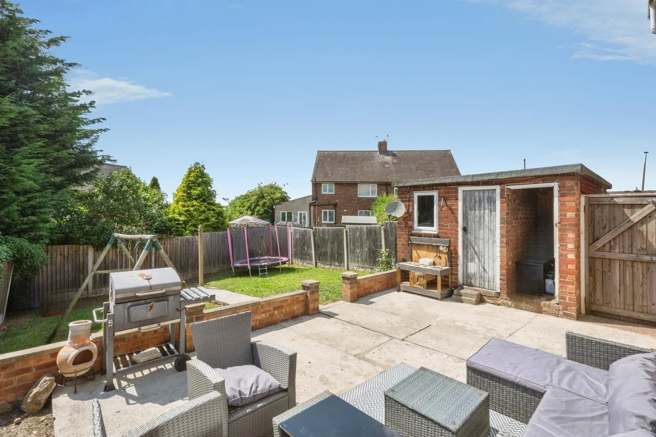 Almond Close, Maltby, Rotherham, photo 5