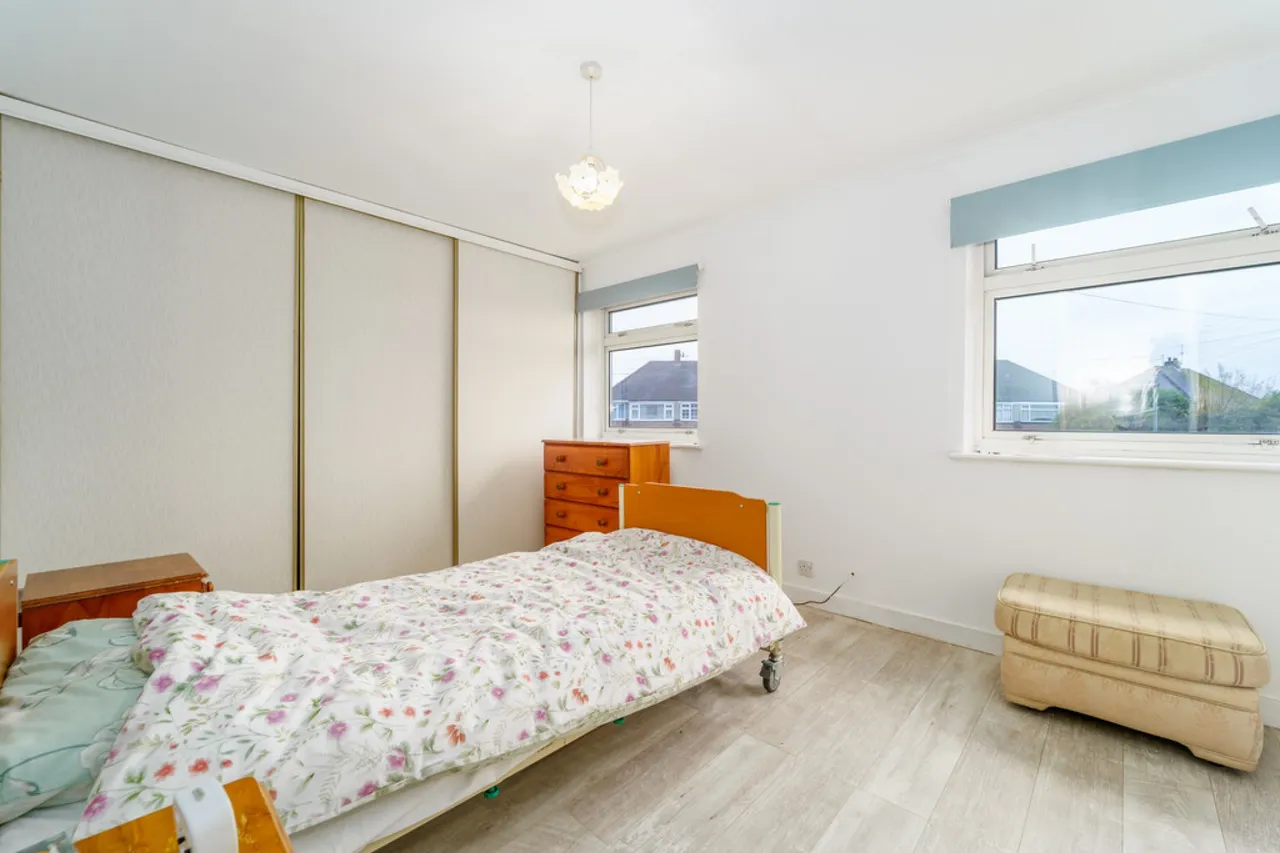 Elgin Avenue, Ashford, photo 9