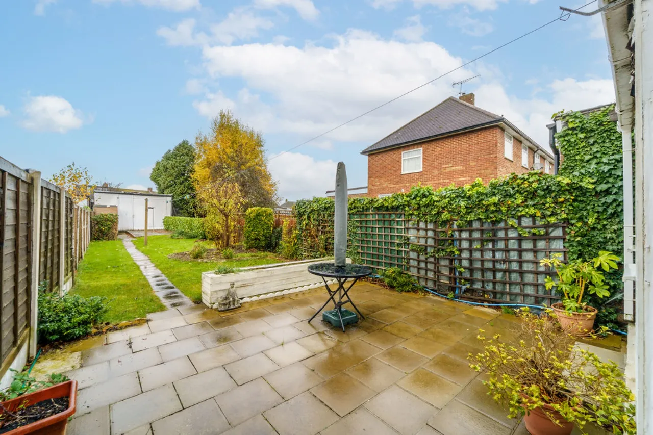Elgin Avenue, Ashford, photo 8
