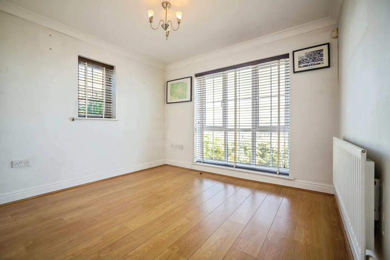 Waterside Lane, Gillingham, photo 6