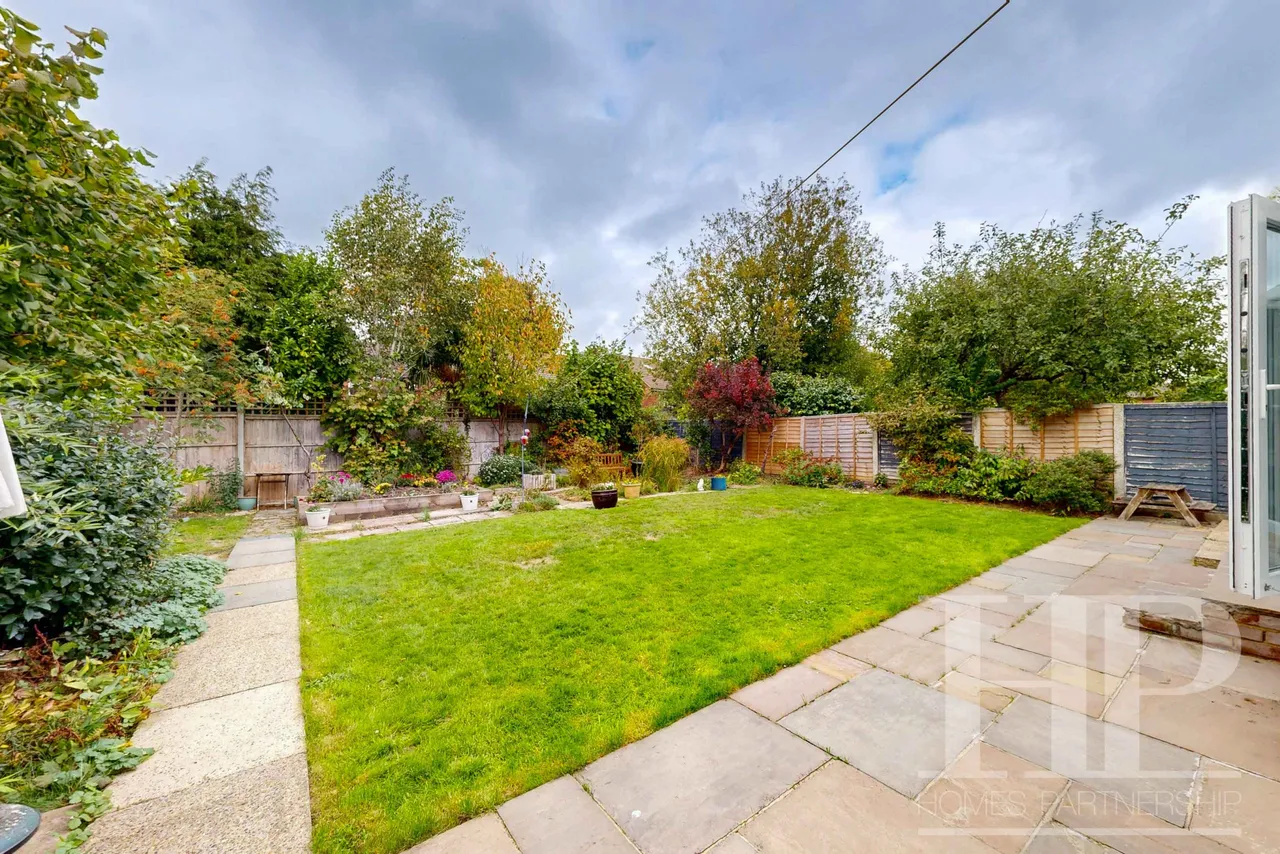 Eastwood, Crawley, RH10, photo 22