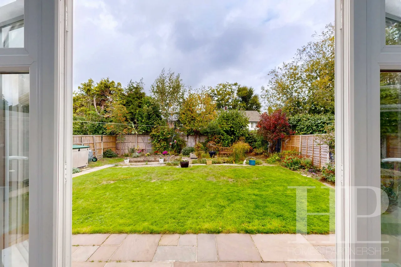 Eastwood, Crawley, RH10, photo 9