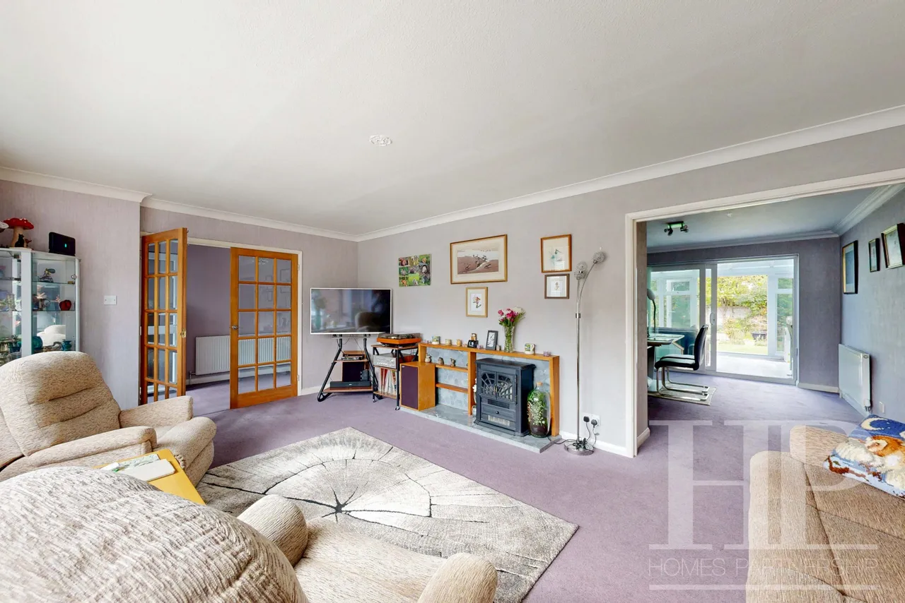 Eastwood, Crawley, RH10, photo 6
