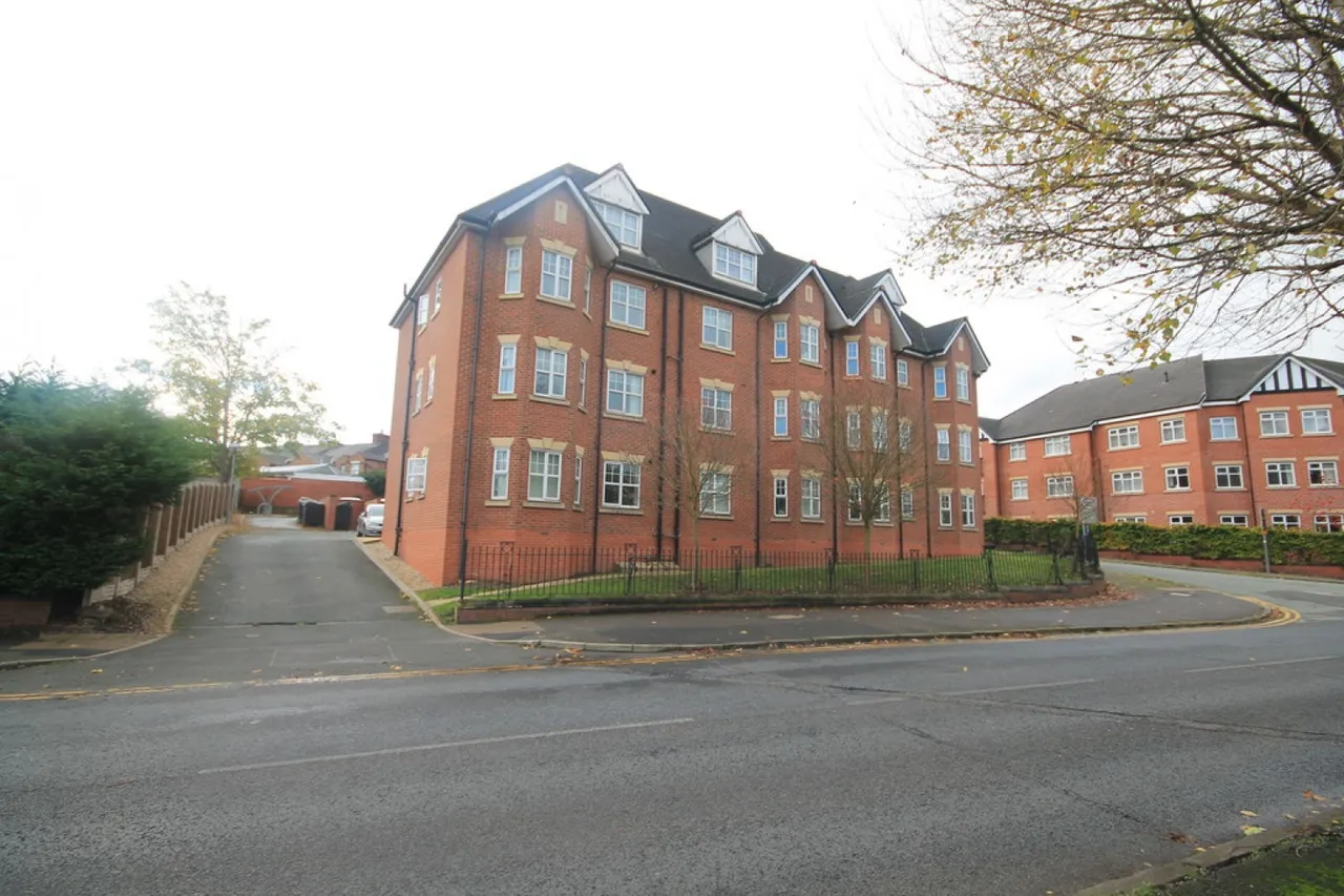 Ludford Court, Crewe, photo 9