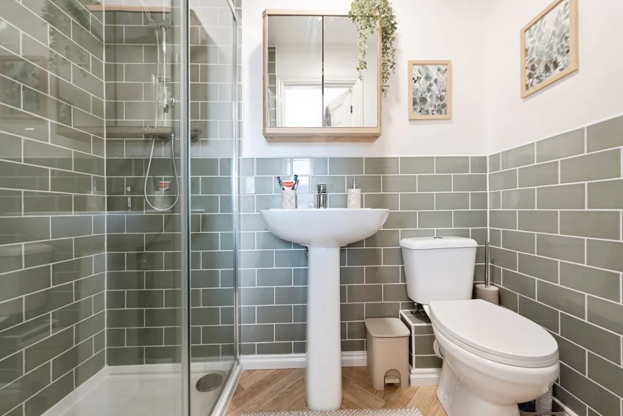 Seafire Road, Lee-on-the-Solent, PO13, photo 6