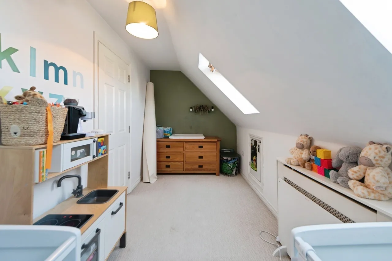 Seafire Road, Lee-on-the-Solent, PO13, photo 15