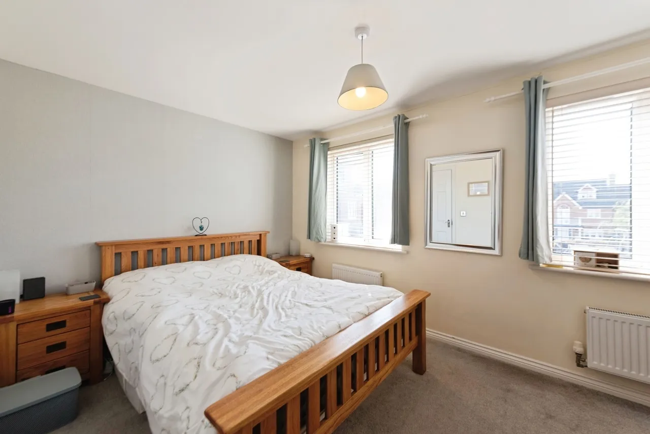 Seafire Road, Lee-on-the-Solent, PO13, photo 8