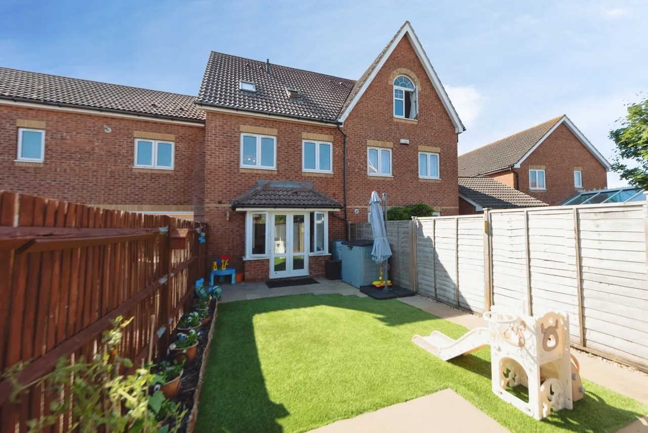 Seafire Road, Lee-on-the-Solent, PO13, photo 14