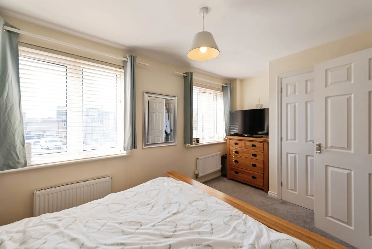 Seafire Road, Lee-on-the-Solent, PO13, photo 9