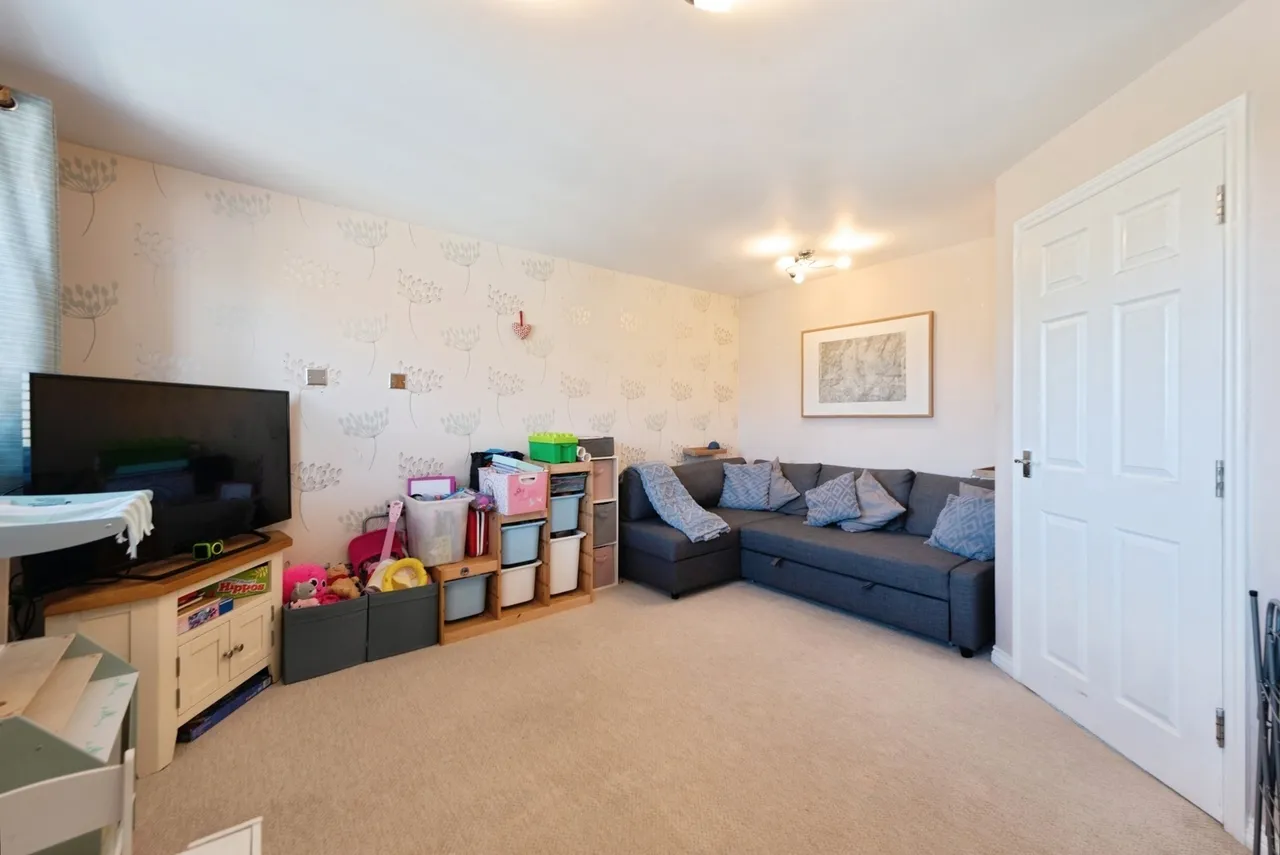 Seafire Road, Lee-on-the-Solent, PO13, photo 10