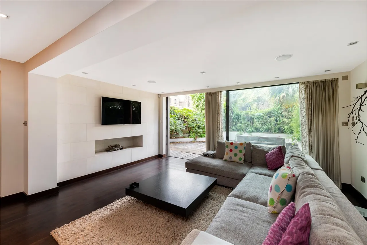 Elsworthy Rise, Primrose Hill, London, NW3 3SH, photo 6