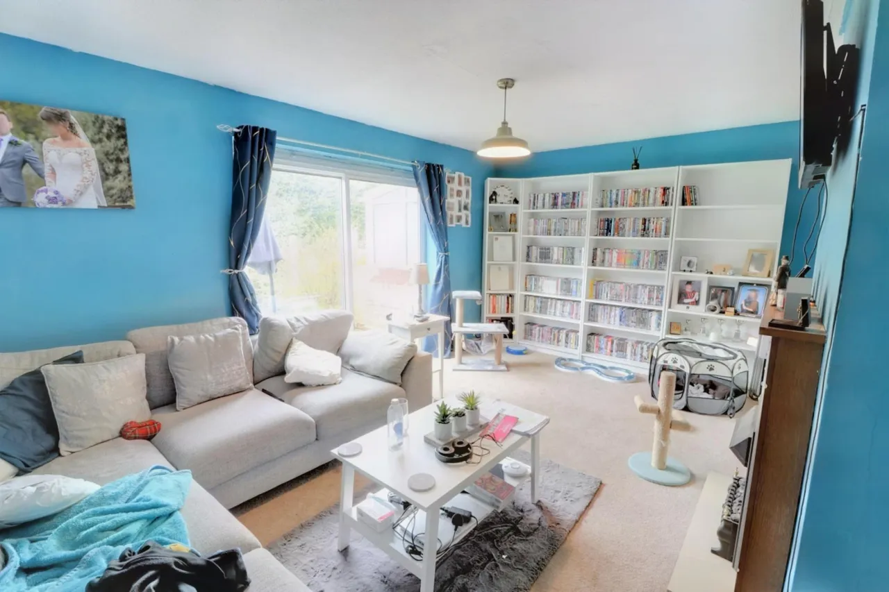 Moss Road, Cannock, photo 2