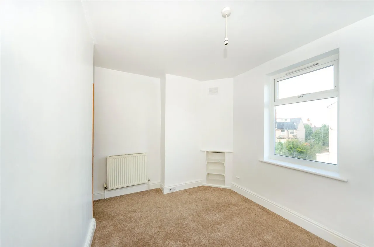 Grove Park, Colwyn Bay, LL29, photo 9