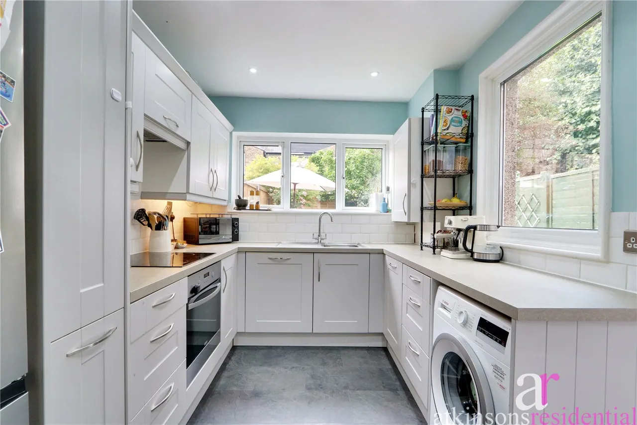 Walton Street, Enfield, Middlesex, EN2 0LB, photo 2