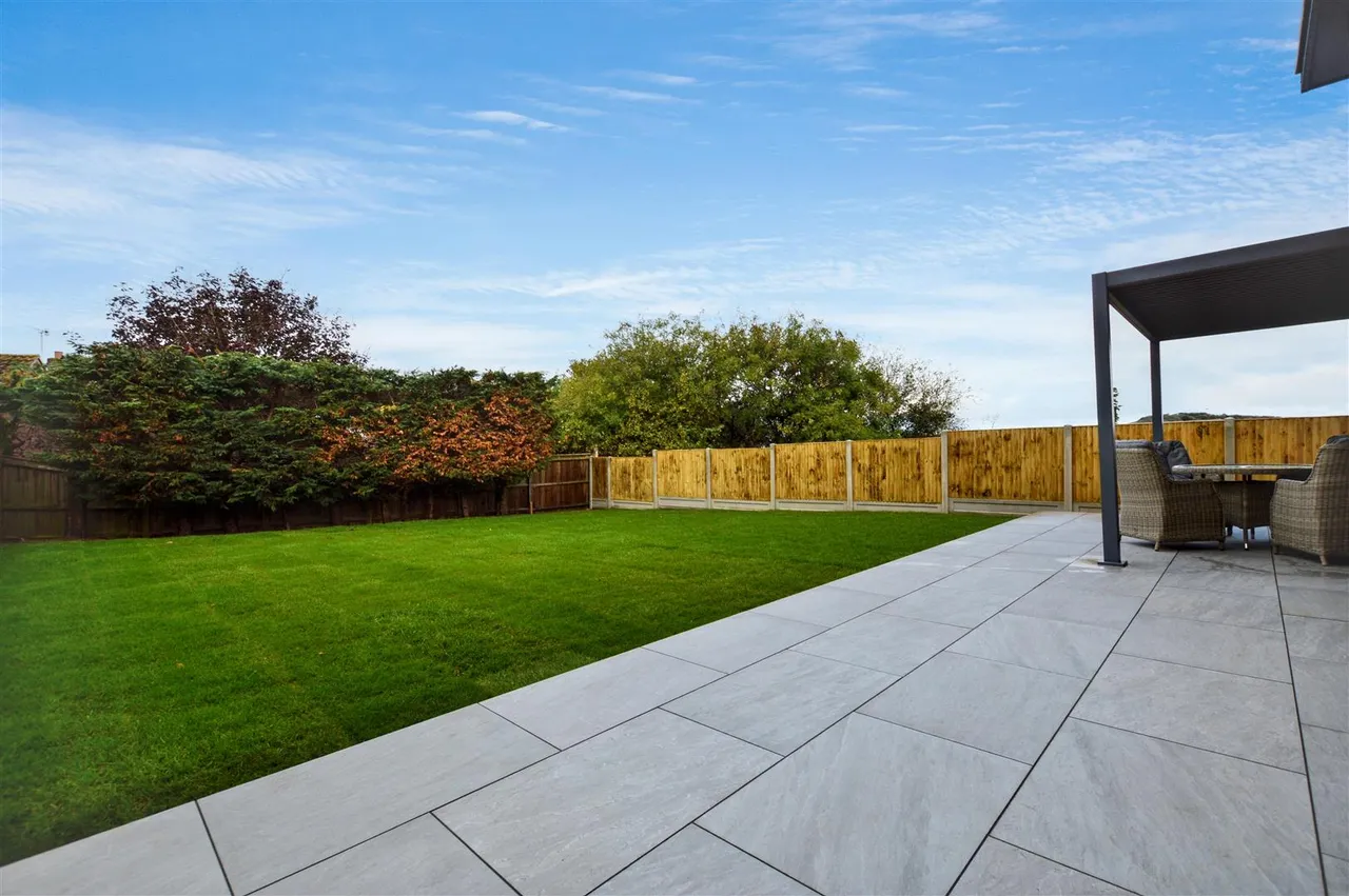 Orchard Close, Sheringham, NR26, photo 31