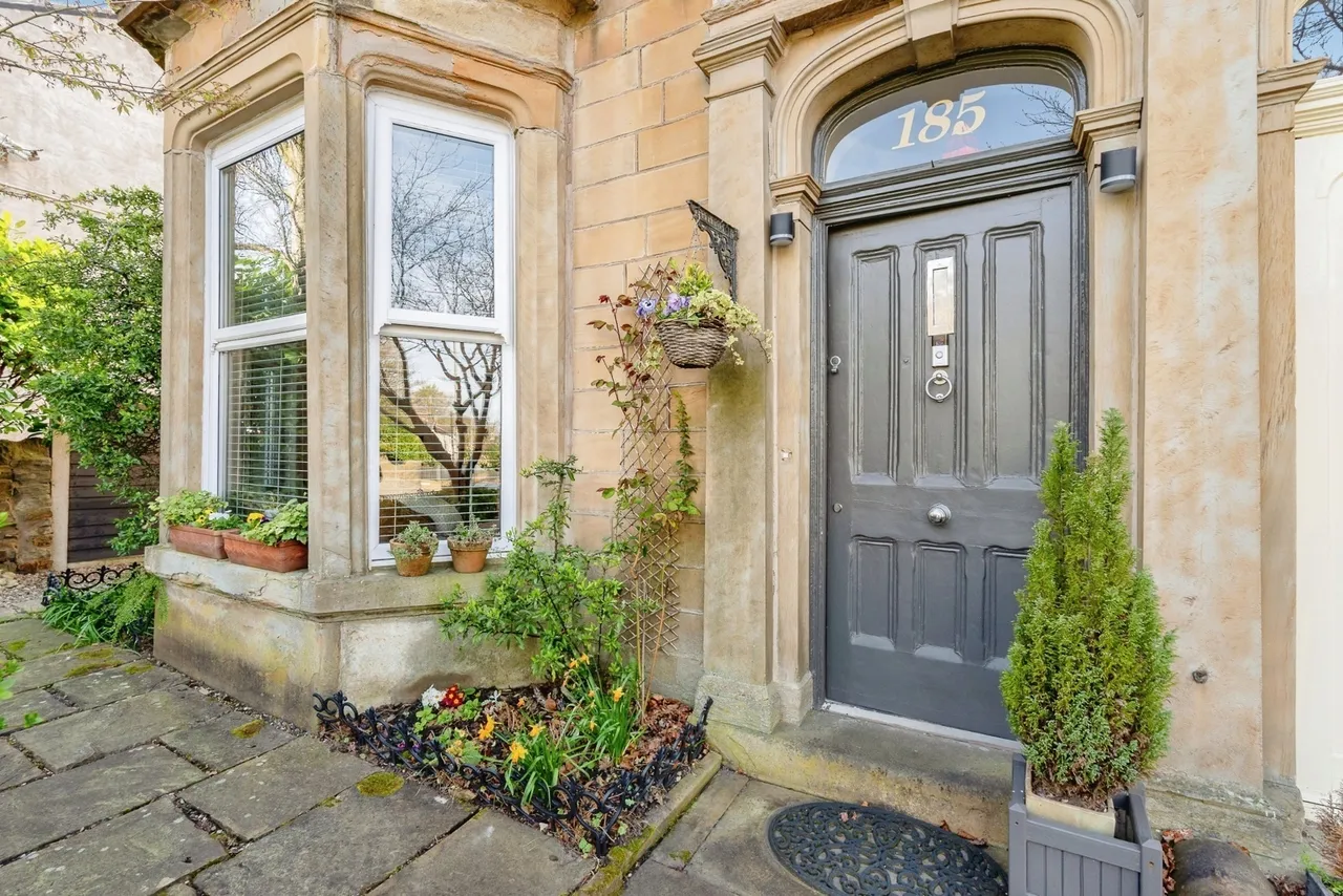 4 bed house for sale — Manchester Road, BURNLEY, Lancashire, BB11