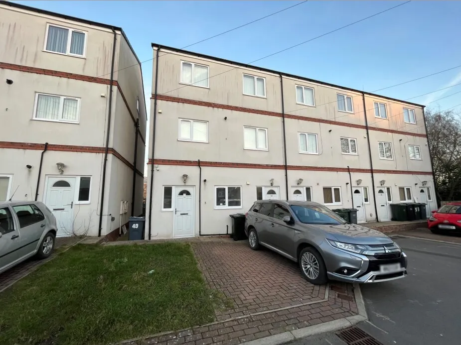 1 bed flat to rent, Wellington Court, BD6