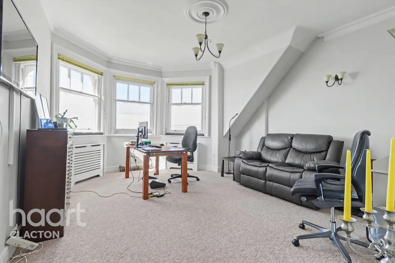 Marine Parade East, Clacton-On-Sea, CO15, photo 7