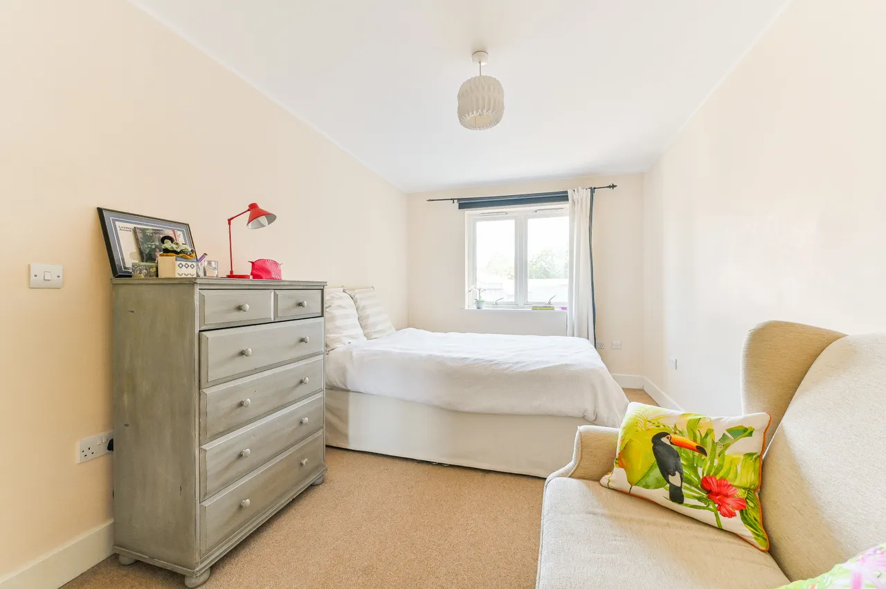 Flat 4, 18 Mayday Road, Thornton Heath, photo 7