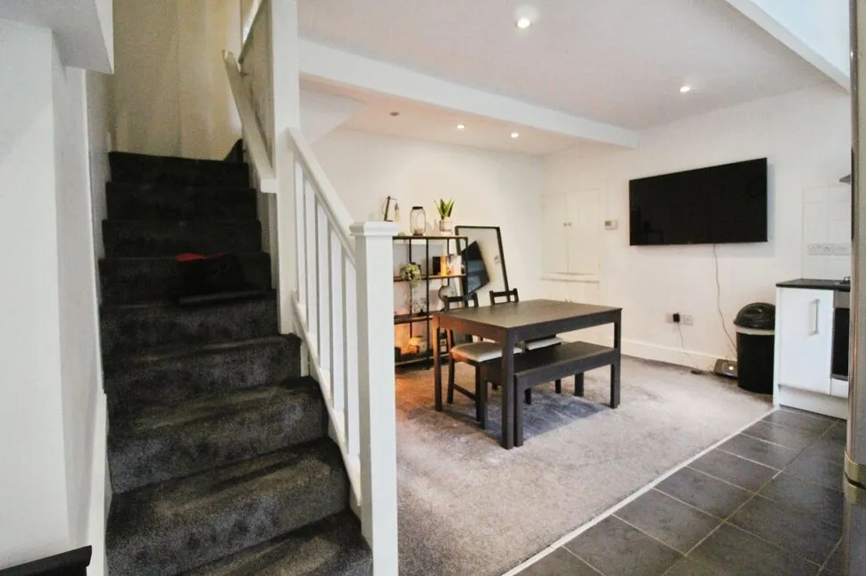 Spring Court, Colne, BB8, photo 11