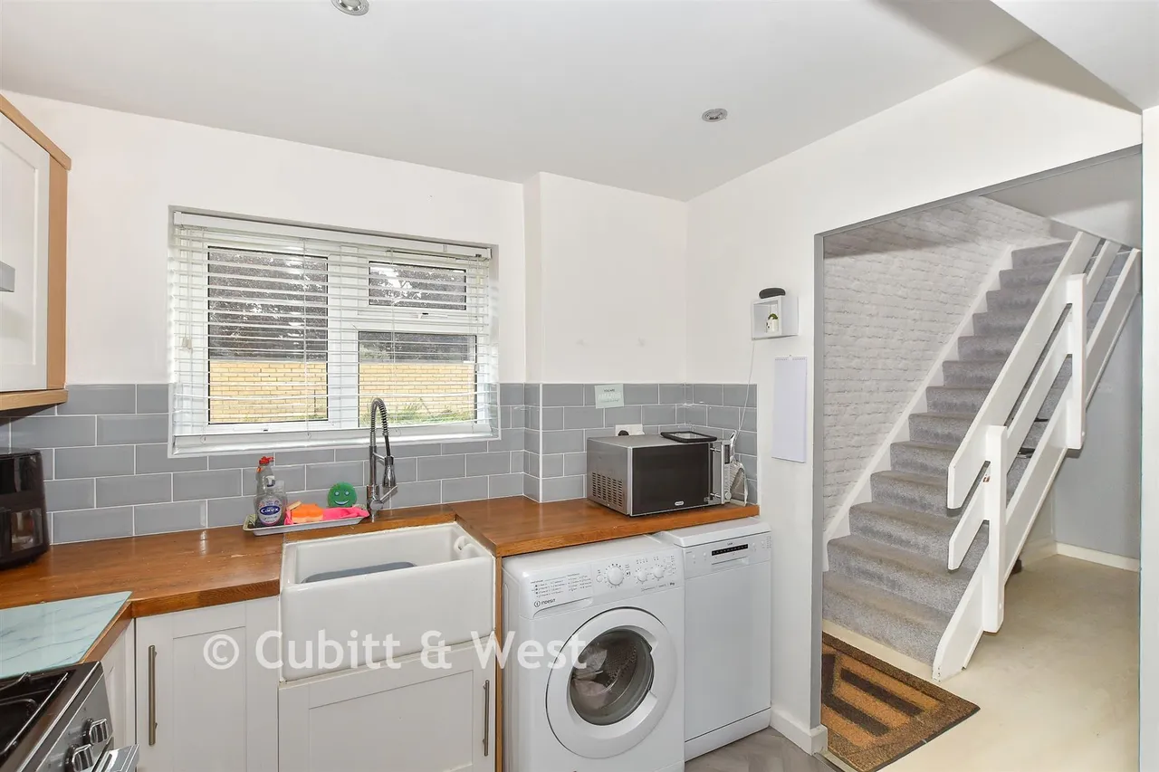 Hickling Walk, Crawley, RH10, photo 6