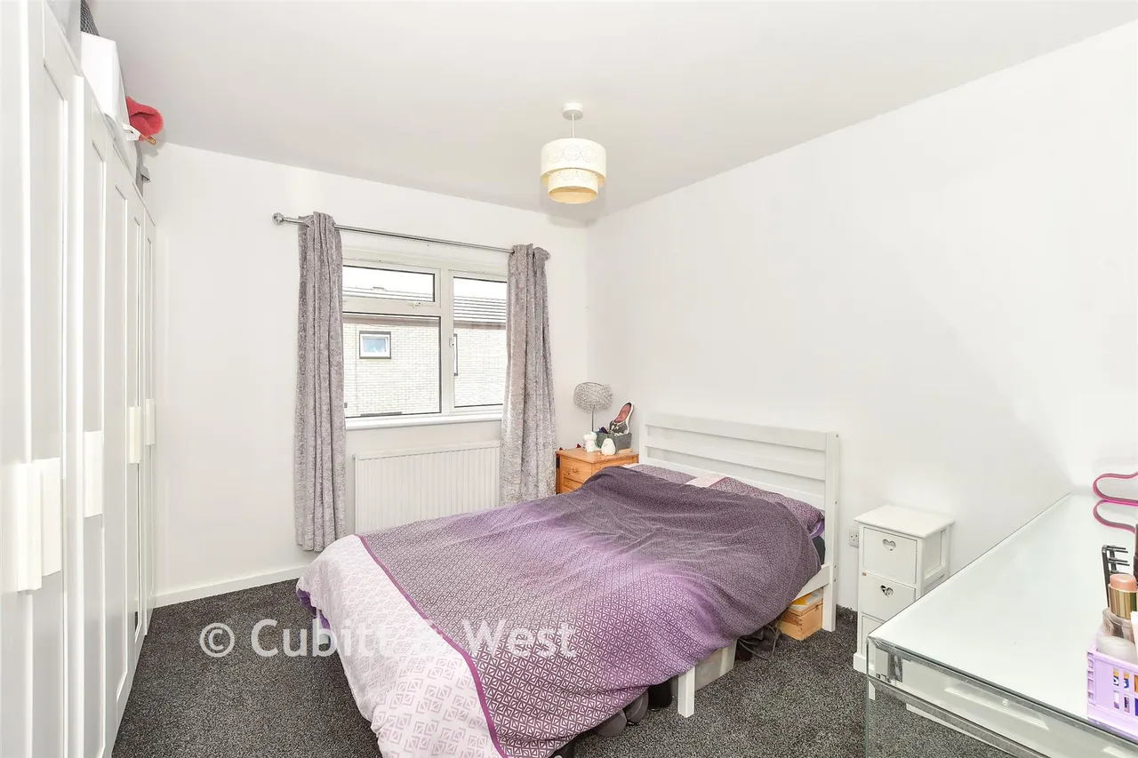 Hickling Walk, Crawley, RH10, photo 9