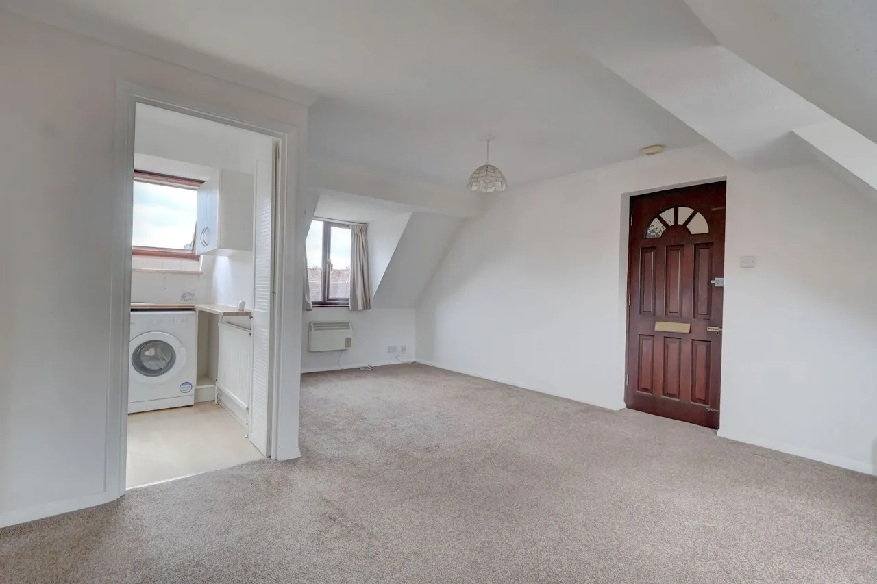 Malthouse Square, Princes Risborough, HP27, photo 3