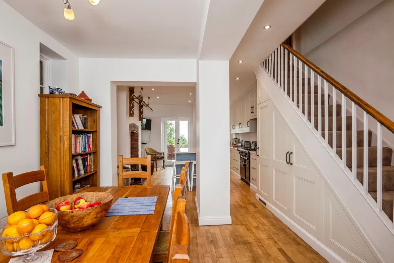 North Malvern Road, Malvern, WR14, photo 8