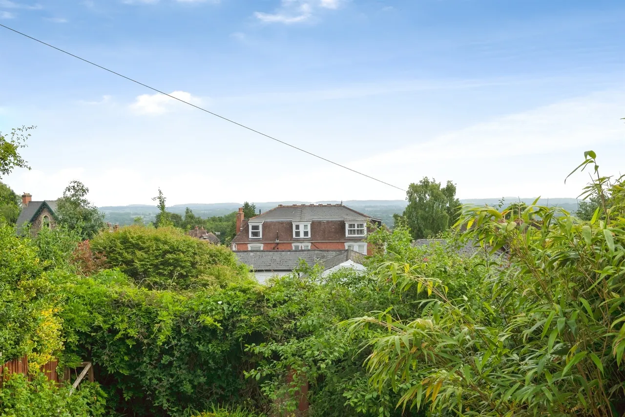 North Malvern Road, Malvern, WR14, photo 26