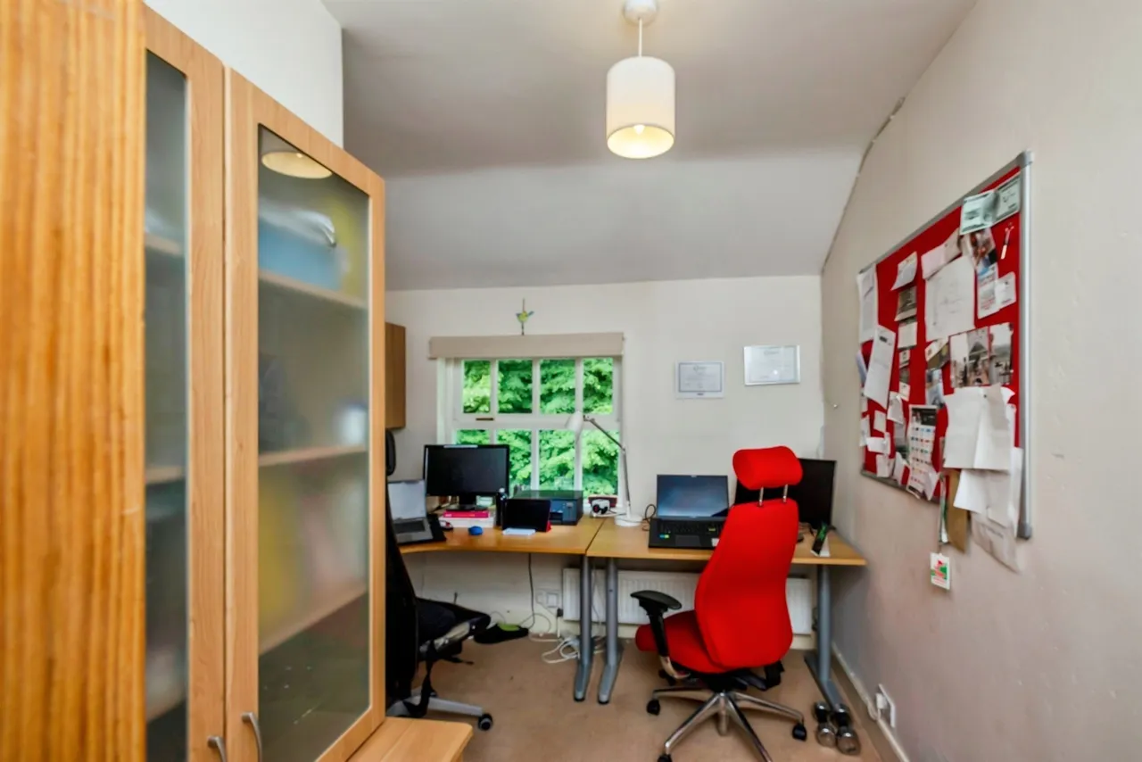 North Malvern Road, Malvern, WR14, photo 22
