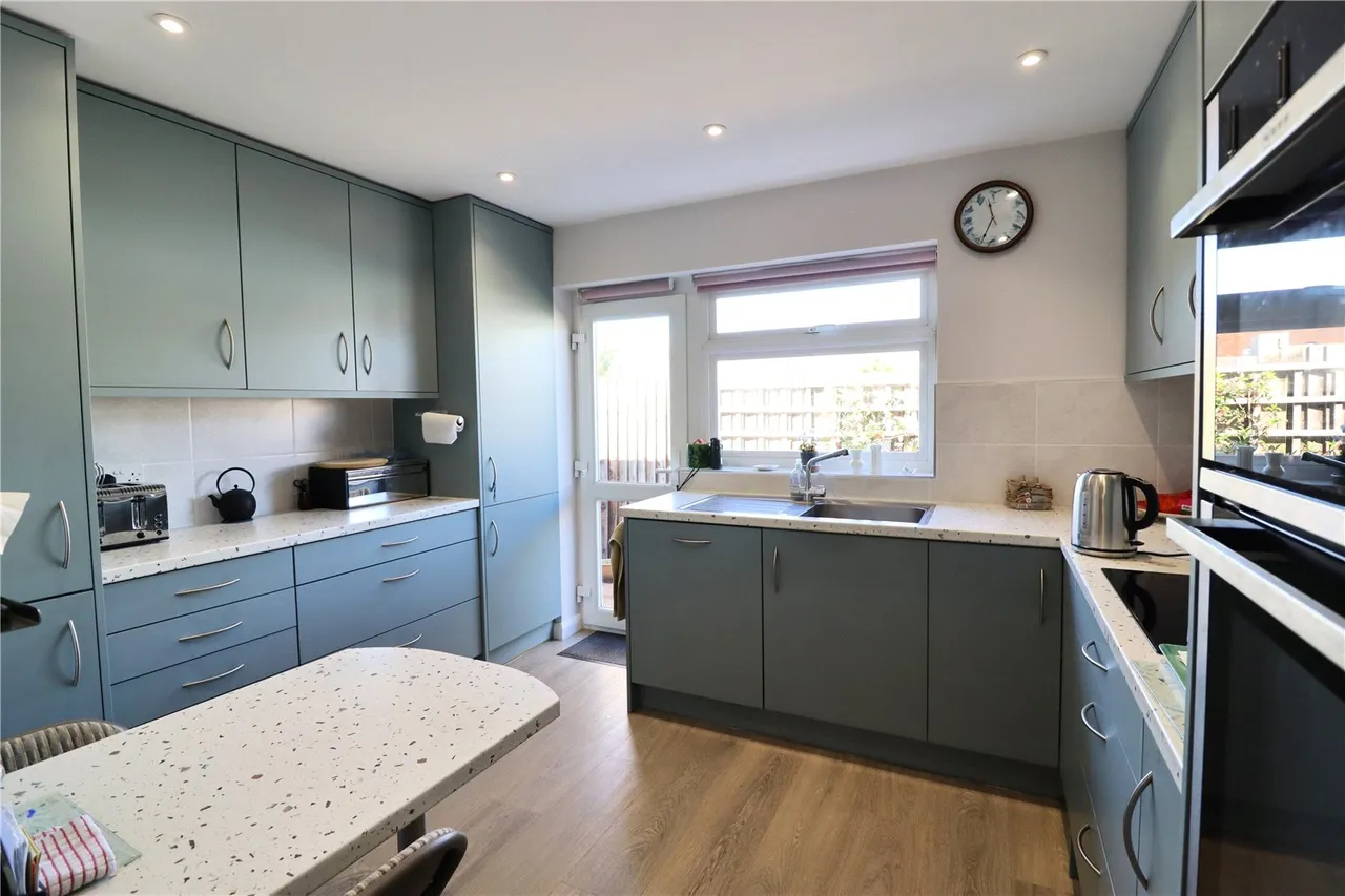 The Street, Crookham Village, Fleet, Hampshire, GU51 5SQ, photo 2
