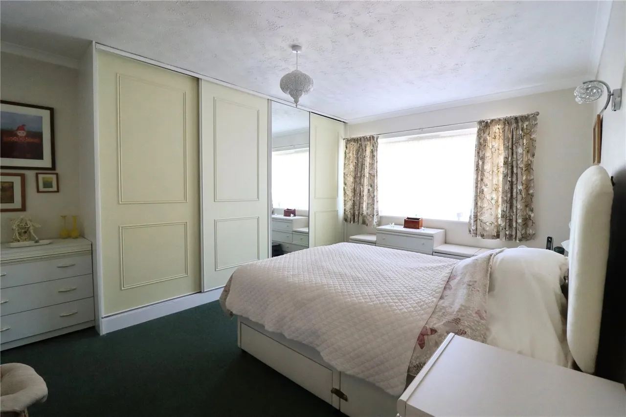 The Street, Crookham Village, Fleet, Hampshire, GU51 5SQ, photo 5