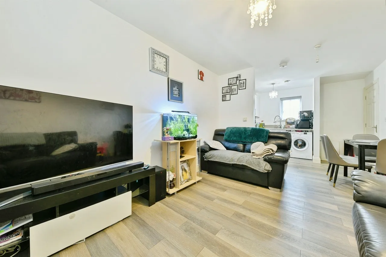 Cuttys Lane, Town Centre, Stevenage, photo 9