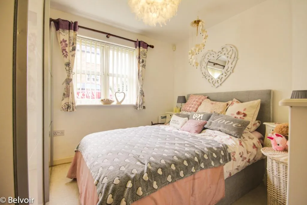 Vestry Gardens, Coney Hill, Gloucester, GL4, photo 4