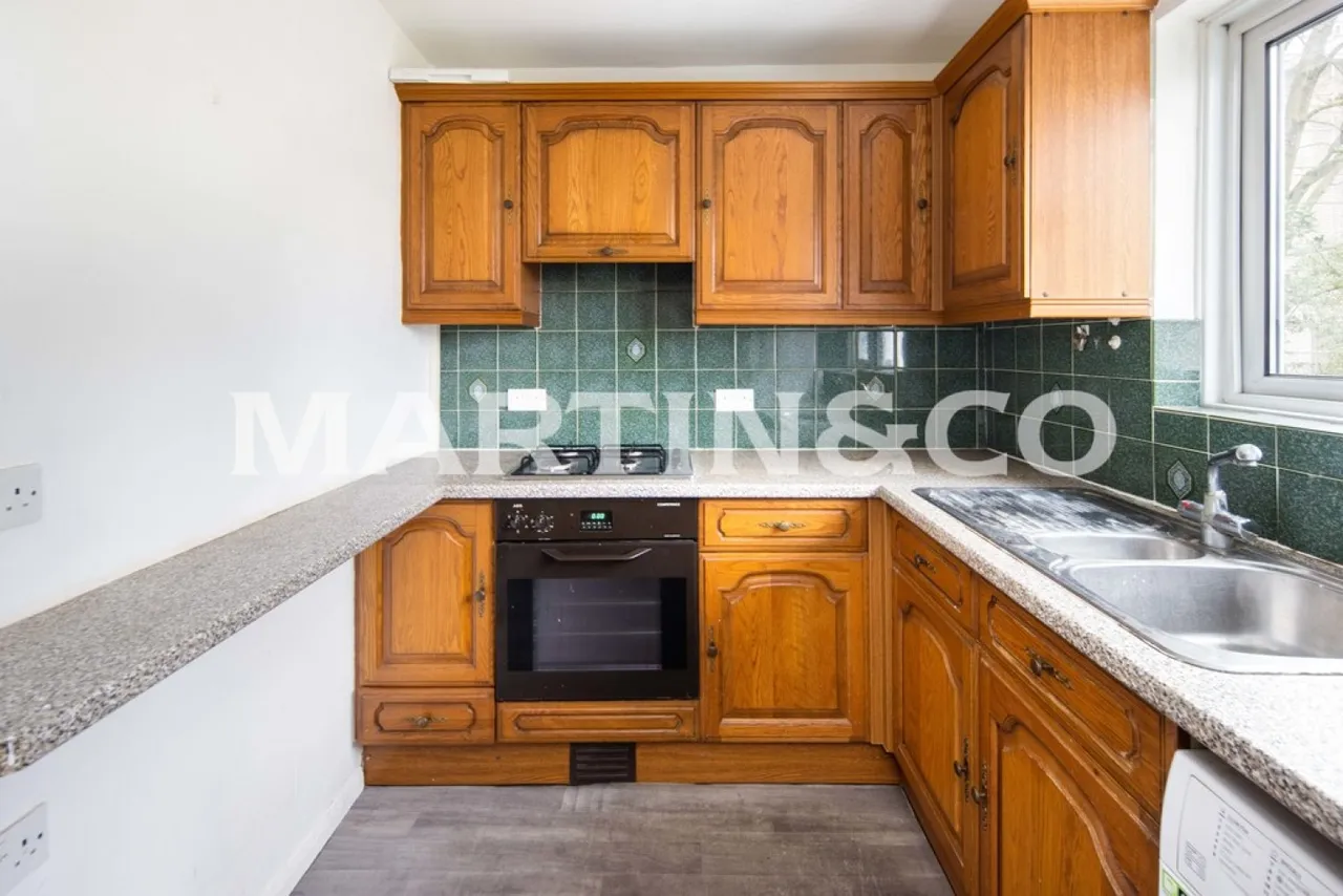 Tavistock Road, South Woodford, photo 8