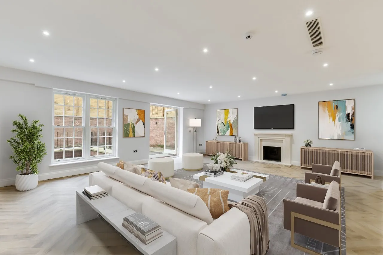3 bed property to rent — High Beeches, 101 West Heath Road, Hampstead, London, NW3 7TN
