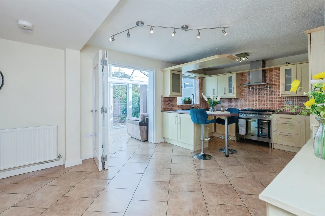 Field Close, Littlethorpe, Leicester, photo 5