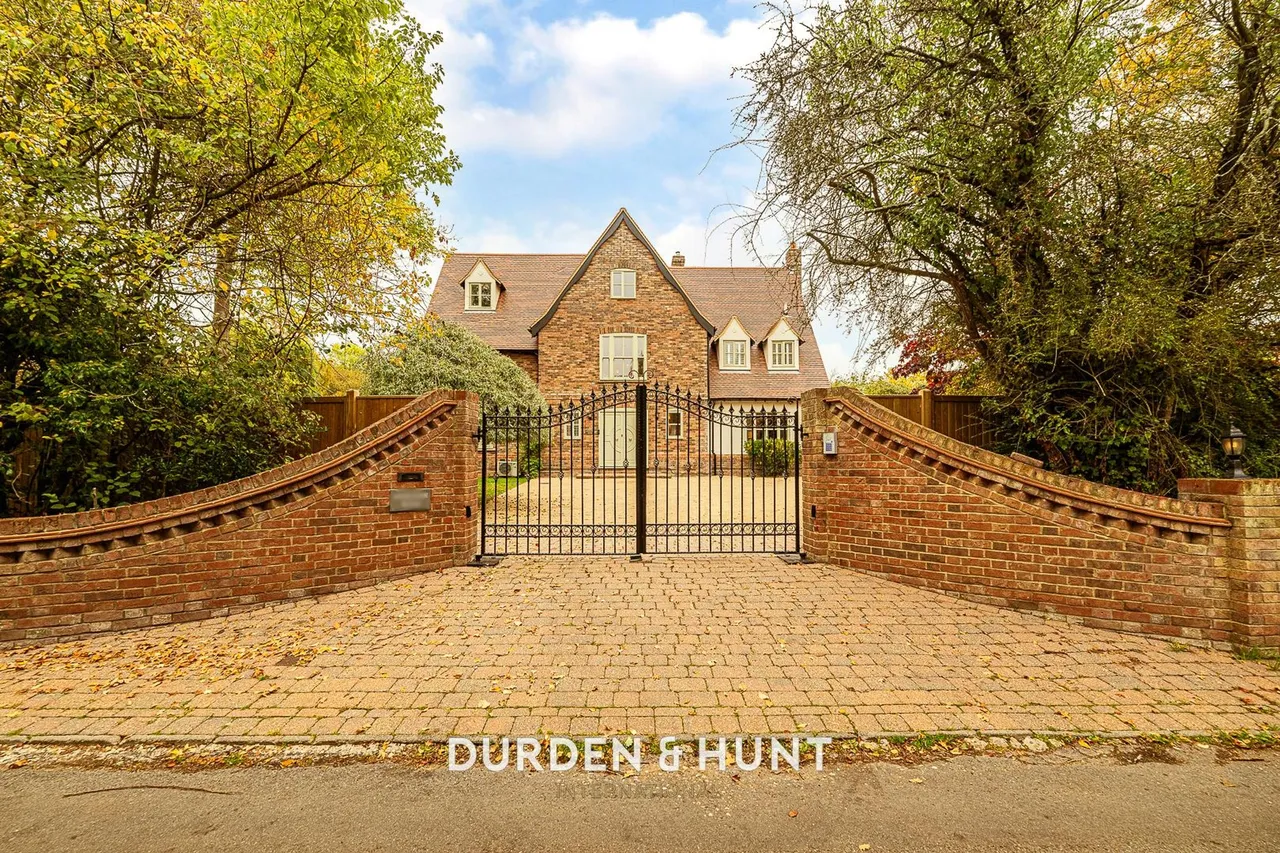 Pharisee Green, Dunmow, CM6, photo 47