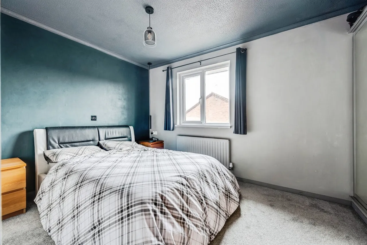 Percheron Close, Shaw, SN5, photo 13