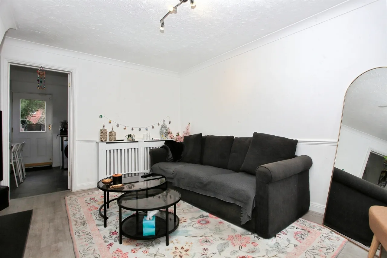 Fairchild Way, Peterborough, PE1, photo 2