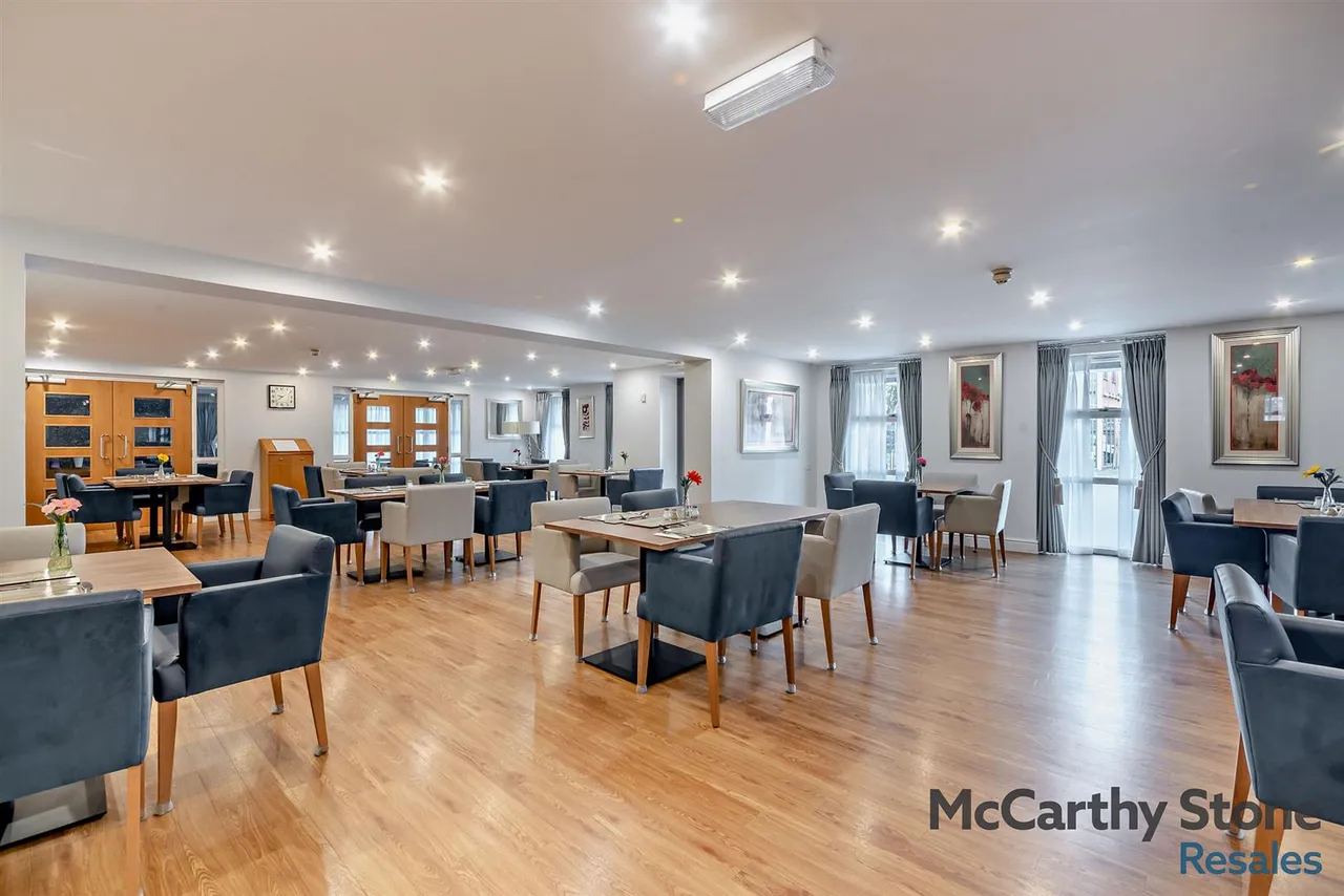 New Road, Basingstoke, RG21, photo 2