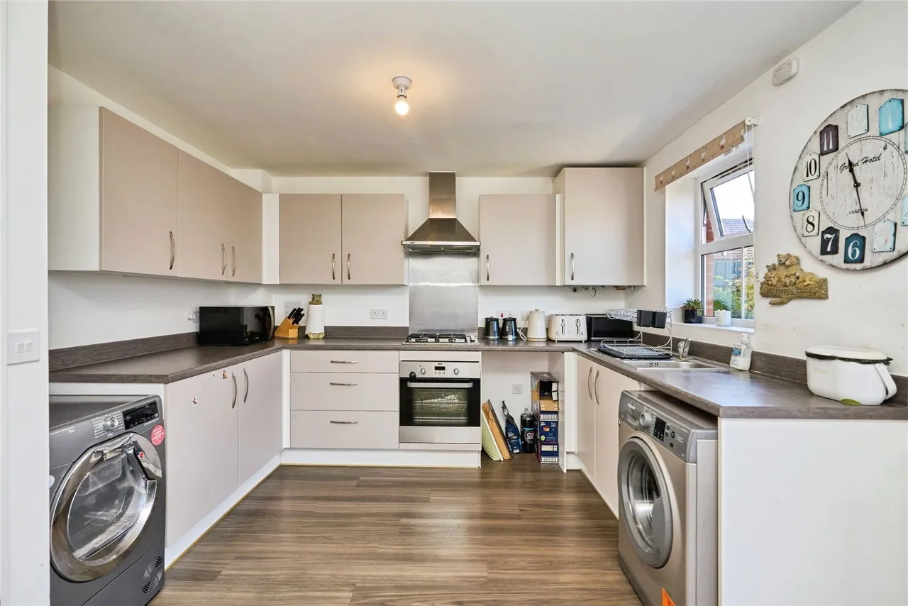 Lambert Lane, East Cowes, PO32, photo 5