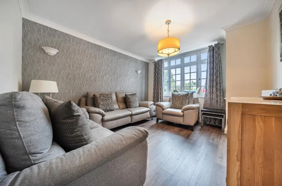 Shepherds House Lane, Earley, RG6, photo 6